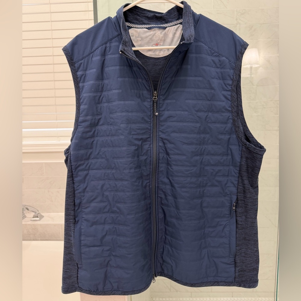 Men’s Southern Tide vest - size XL